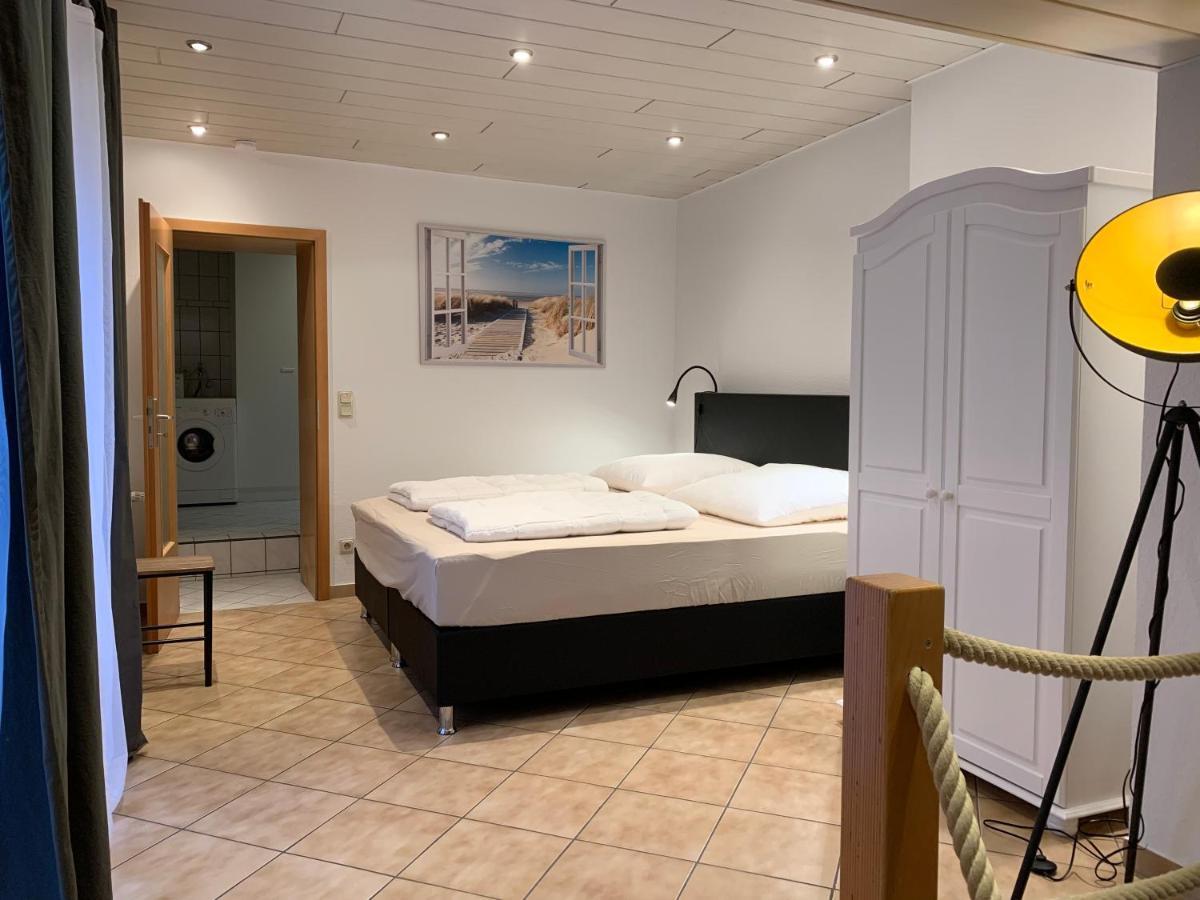 Ferienwohnung Fewo Hauswurm "Mit Hund Na Und" Hadamar Экстерьер фото