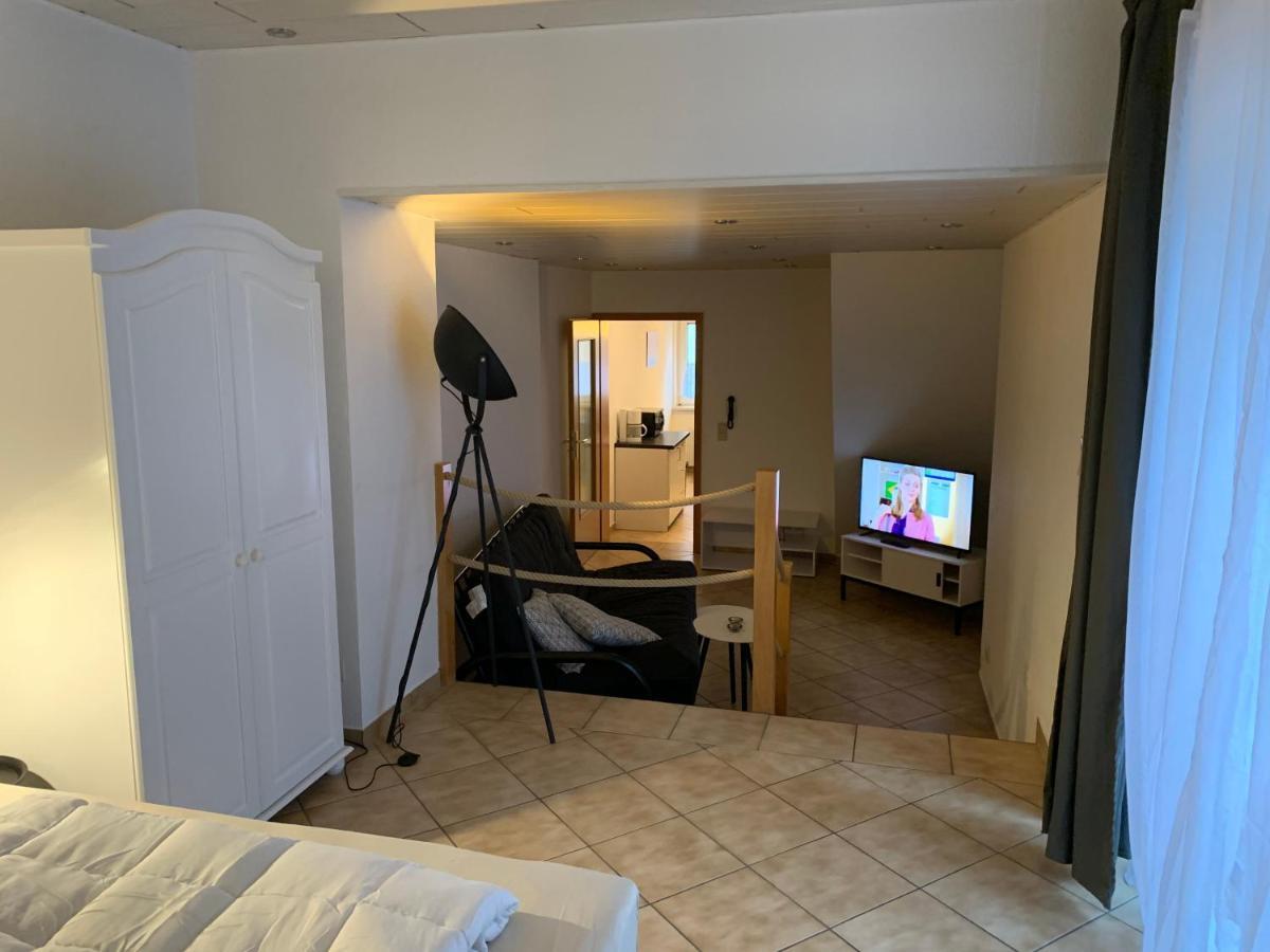 Ferienwohnung Fewo Hauswurm "Mit Hund Na Und" Hadamar Экстерьер фото